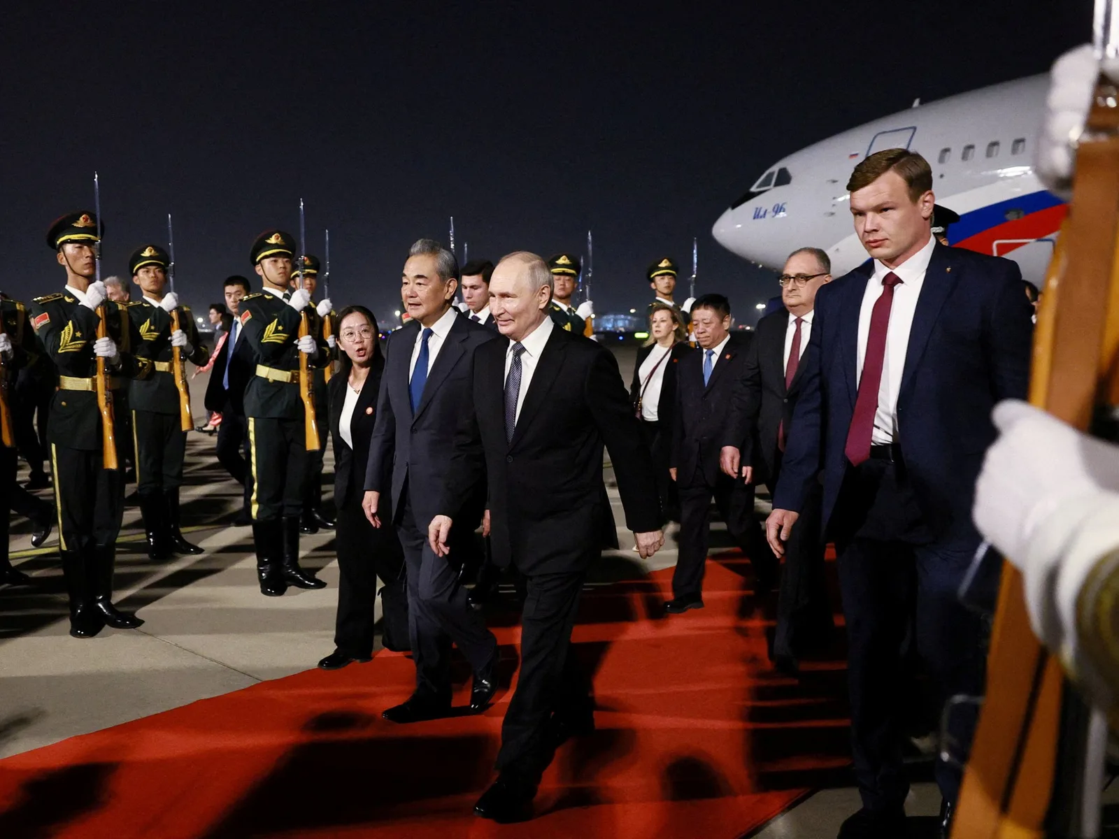 Putin Arrives in Beijing for Talks With Xi Jinping and Bilateral Commitments