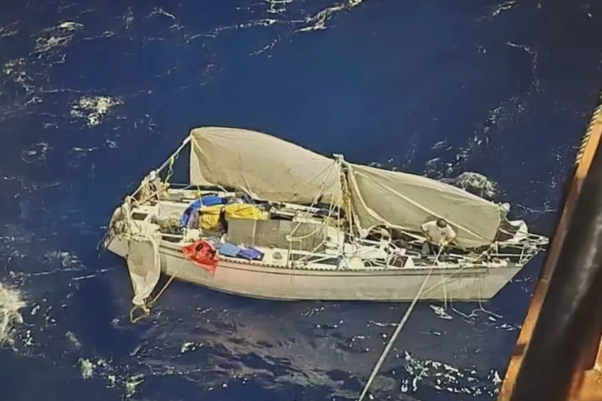 Sailor Rescued After 30 Days Stranded in Pacific Ocean Near Hawaii