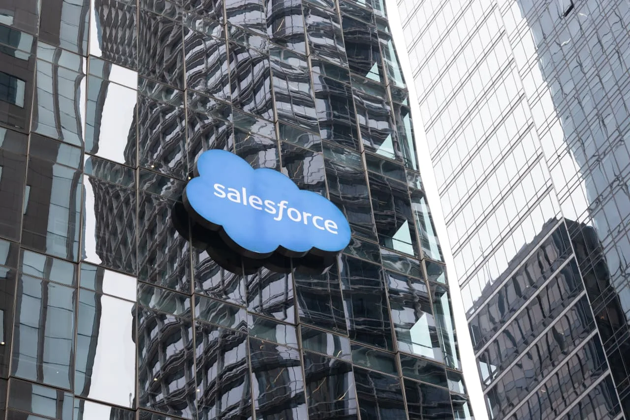 Salesforce Plans $25 Billion Accelerated Share Repurchase Program