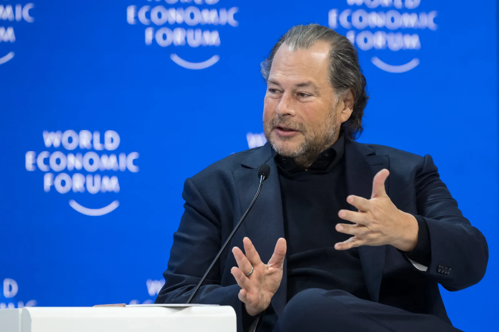 Salesforce Shares Surge After Strong Earnings and Expanded Anthropic AI Partnership