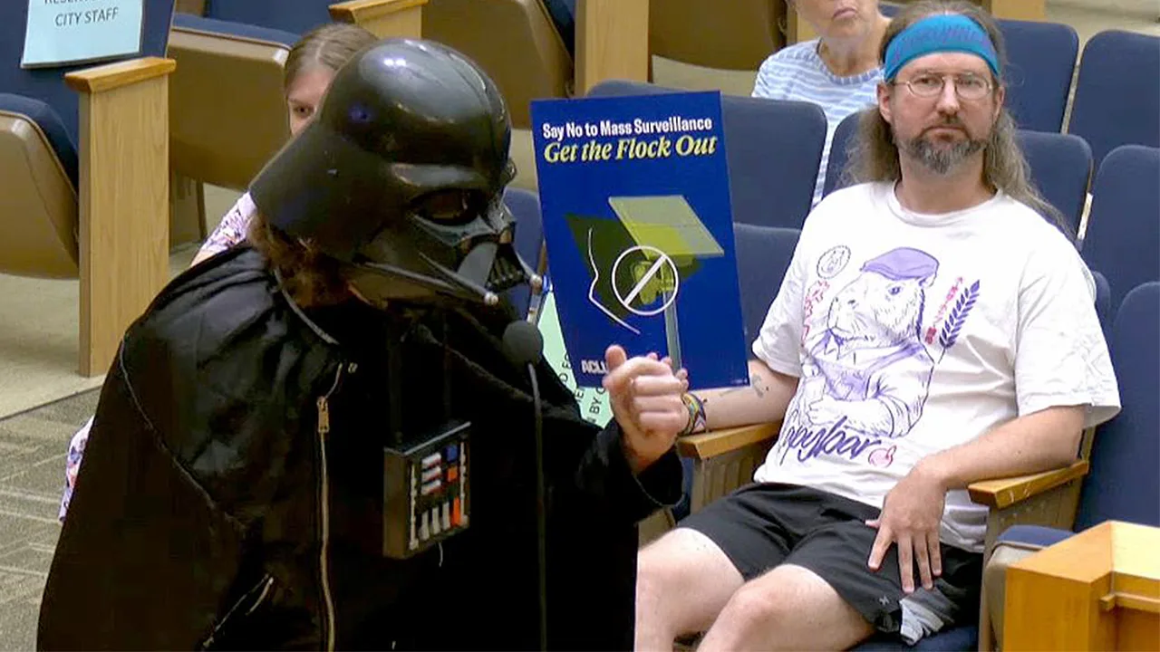 San Diego City Council Meeting Features Darth Vader Mocking Flock Cameras