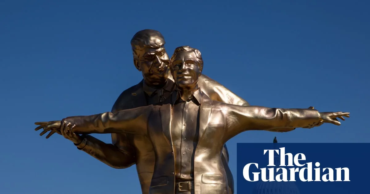 Satirical Statue Depicts Trump and Epstein as Titanic Characters on National Mall