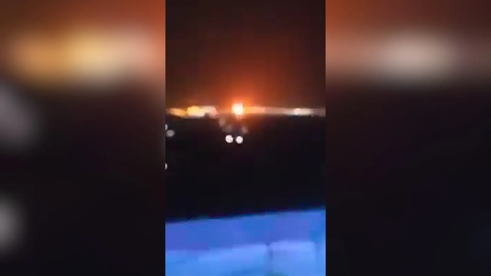 Saudi-Led Coalition Strikes Houthi-Controlled Hodeidah, Houthis Respond with Attacks