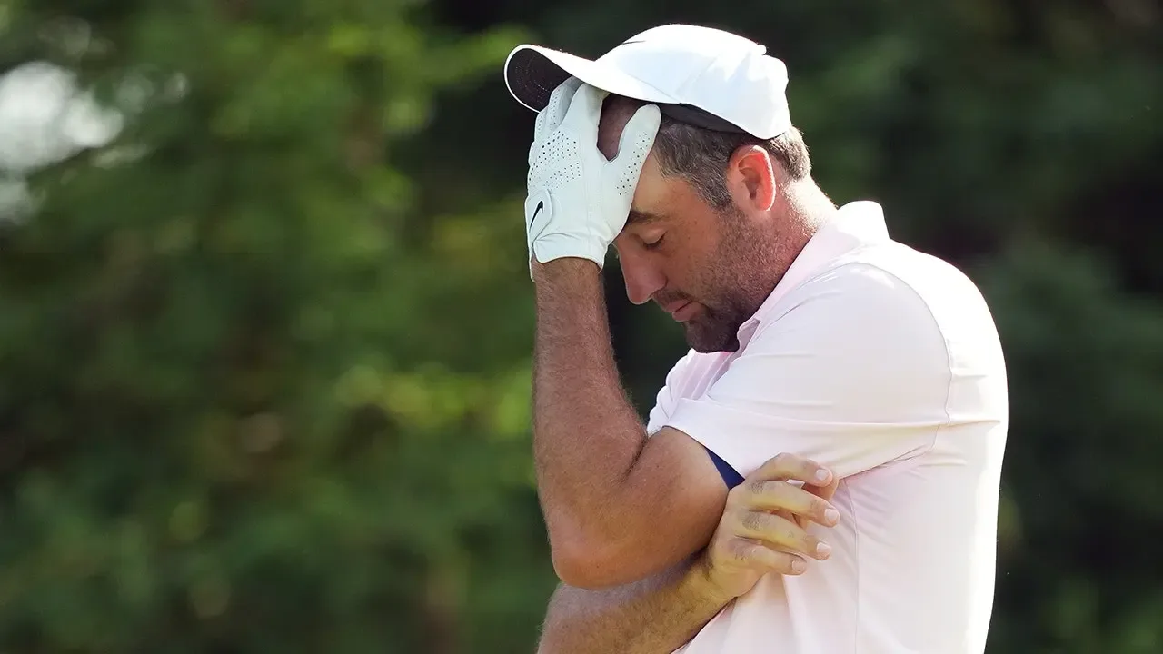 Scottie Scheffler Expresses Frustration at Caddie After Water Hazard at Memorial