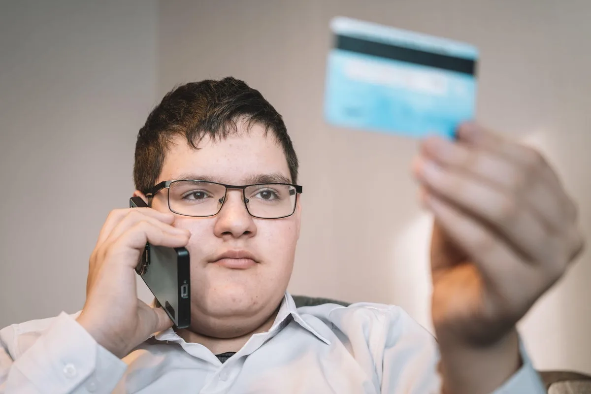 Secret Service Targets Card-Skimming Scams Amid Consumer Reimbursement Concerns