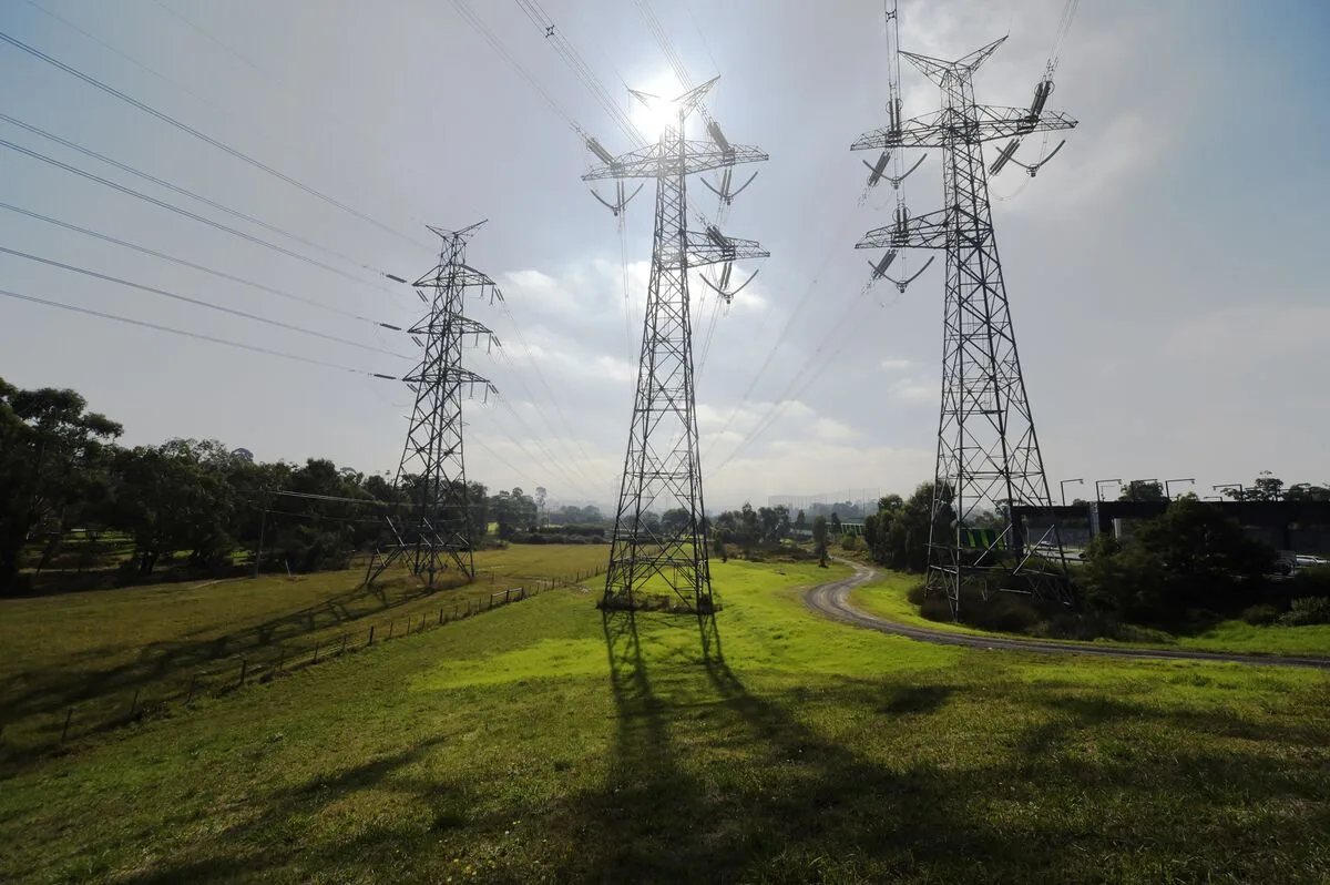 Sembcorp Seeks A$3 Billion Loan to Fund Alinta Energy Acquisition