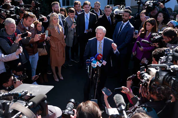 Sen. Lindsey Graham Dies at 71; Medical Examiner Cites Aortic Dissection