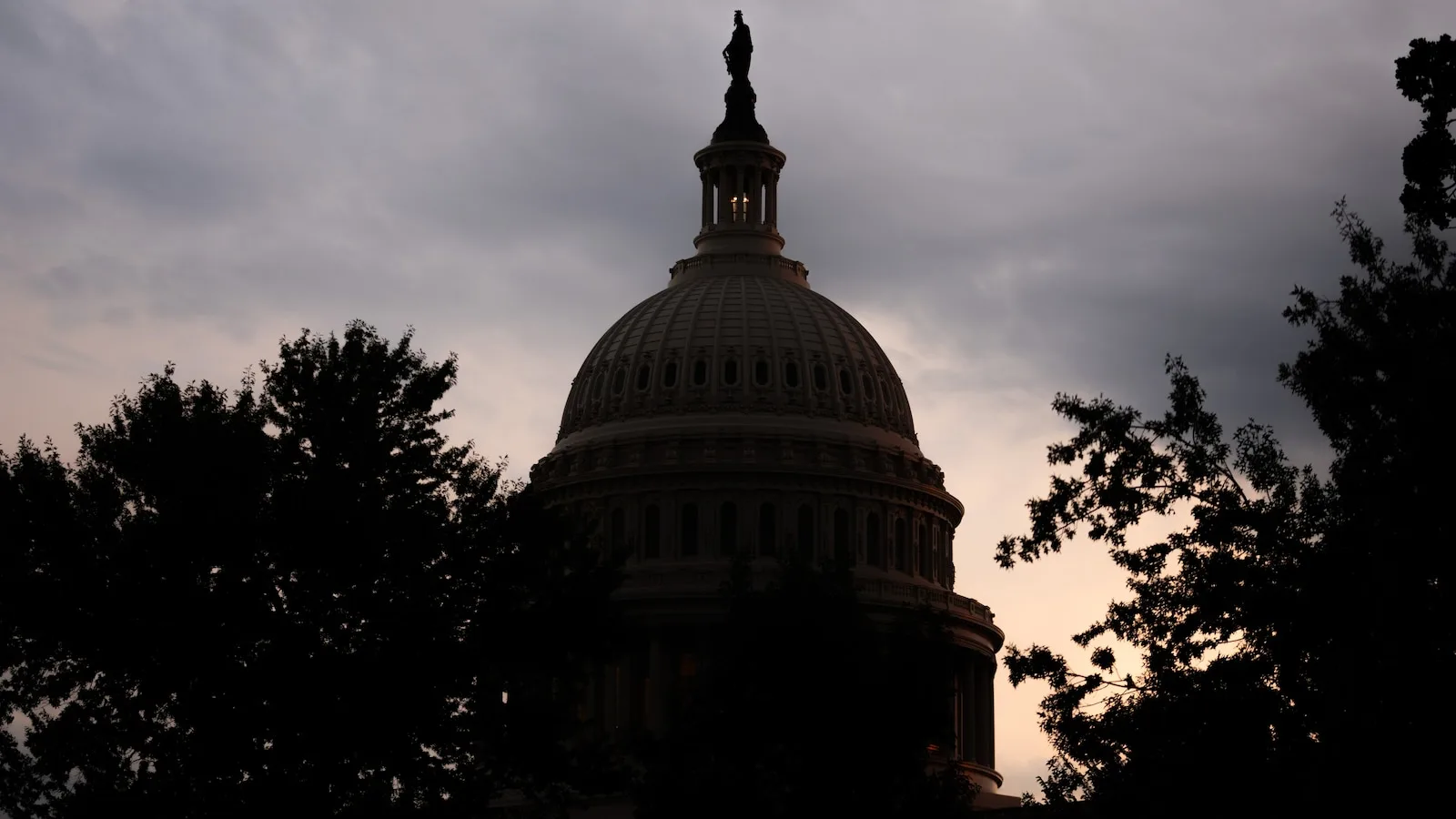 Senate Leaders Finalize Short-Term Funding Deal to Prevent Government Shutdown