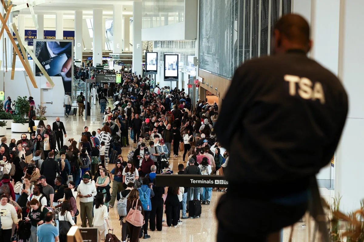 Senate Nears Deal to Fund DHS Amid Widespread Airport Delays During Shutdown