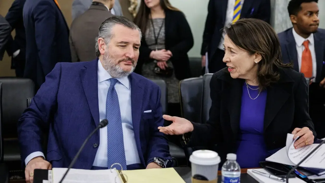 Senate Revises College Sports Bill, Seeks SEC and Big Ten Feedback on NIL Provisions