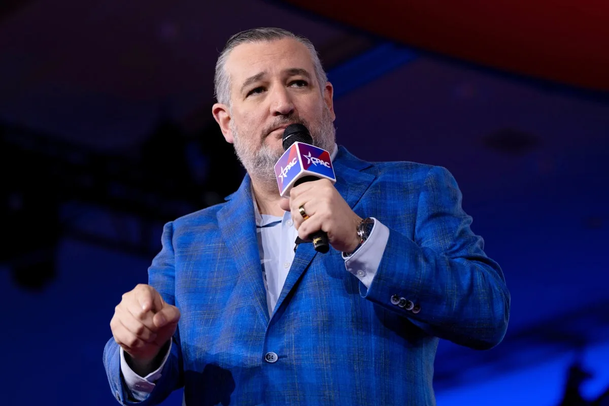 Senators Cruz and Cantwell Introduce Bipartisan Bill to Regulate College Athletics