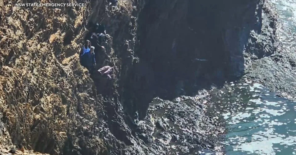 Seven Tourists Rescued After Being Trapped on Cliff by Rising Tide in Australia
