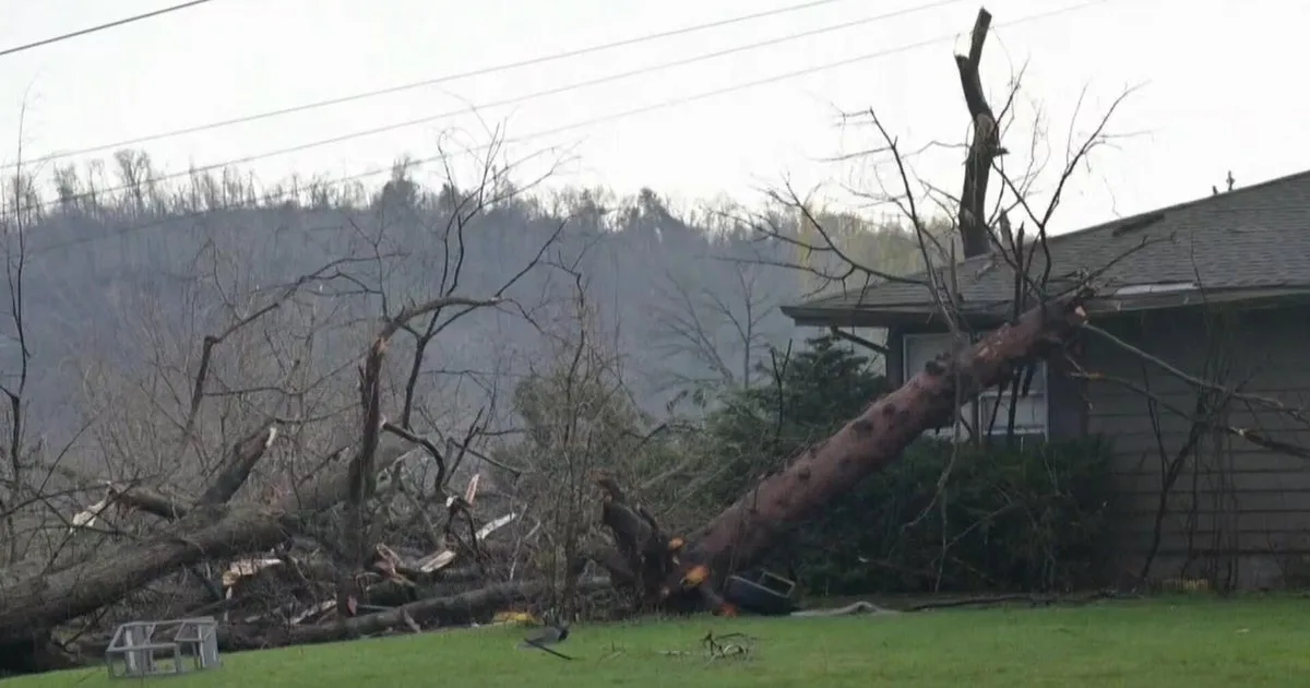 Severe Storms and Tornadoes Cause Damage Across Midwest and Move Eastward