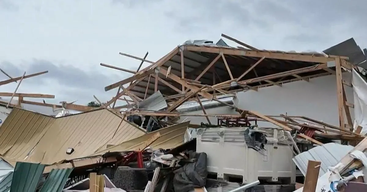 Severe Storms and Tornadoes Impact Chicago Area and Midwest, Causing Damage and Fatality