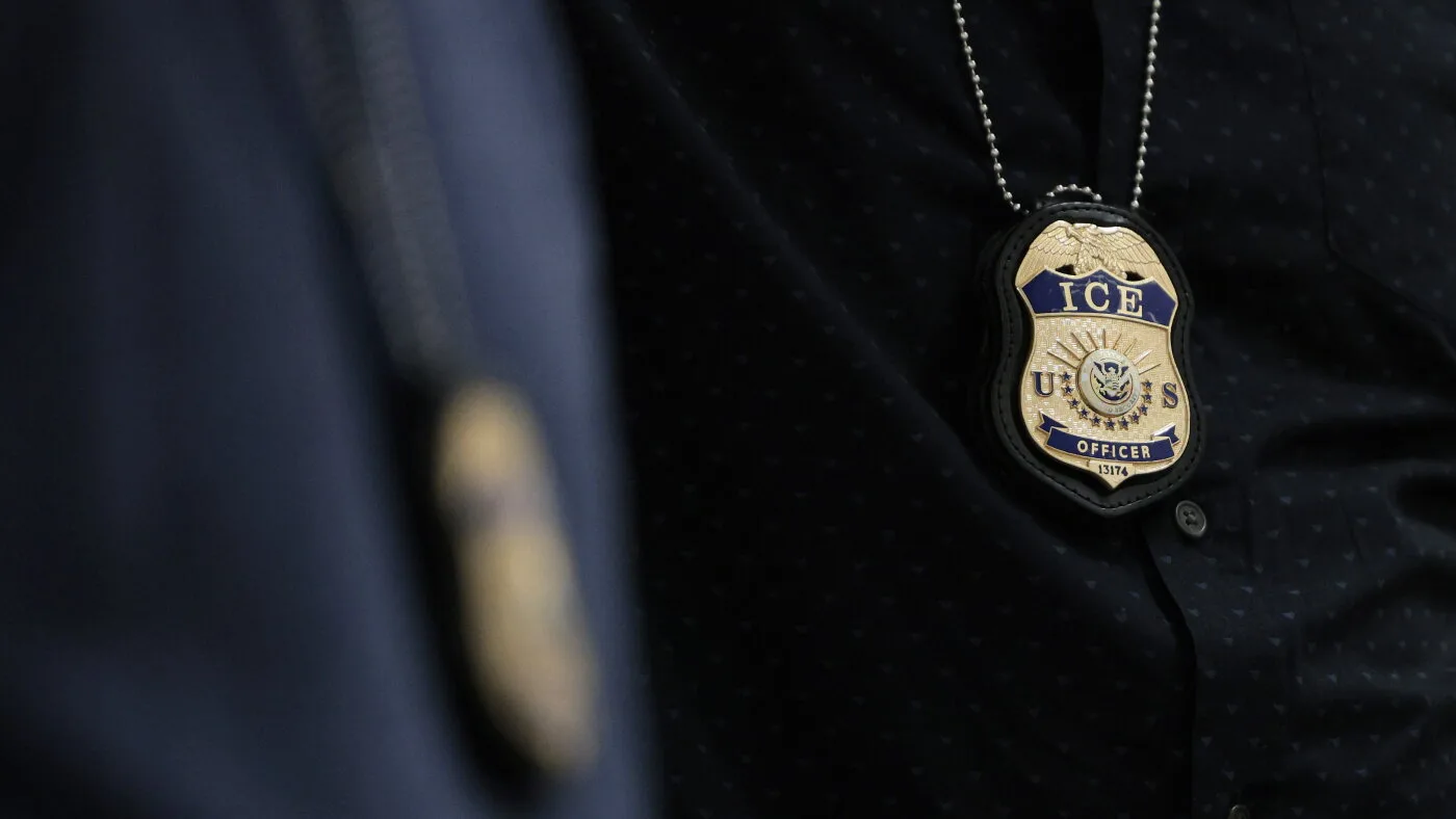 Sheriffs Sue as States Block ICE Cooperation; White House Disputes Noncriminal Arrest Claims