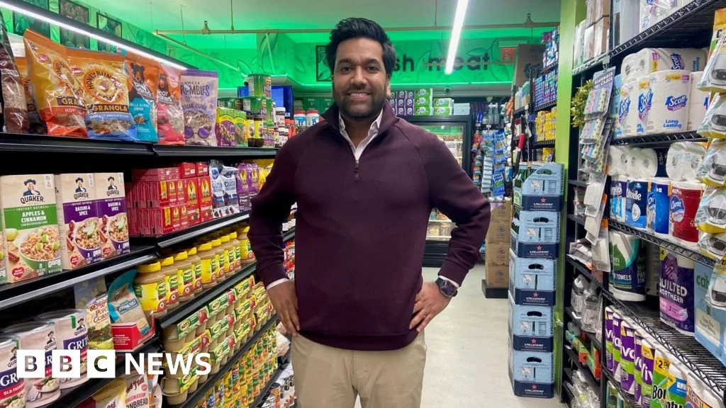 Small New York Grocer Highlights Price Differences With Larger Chains