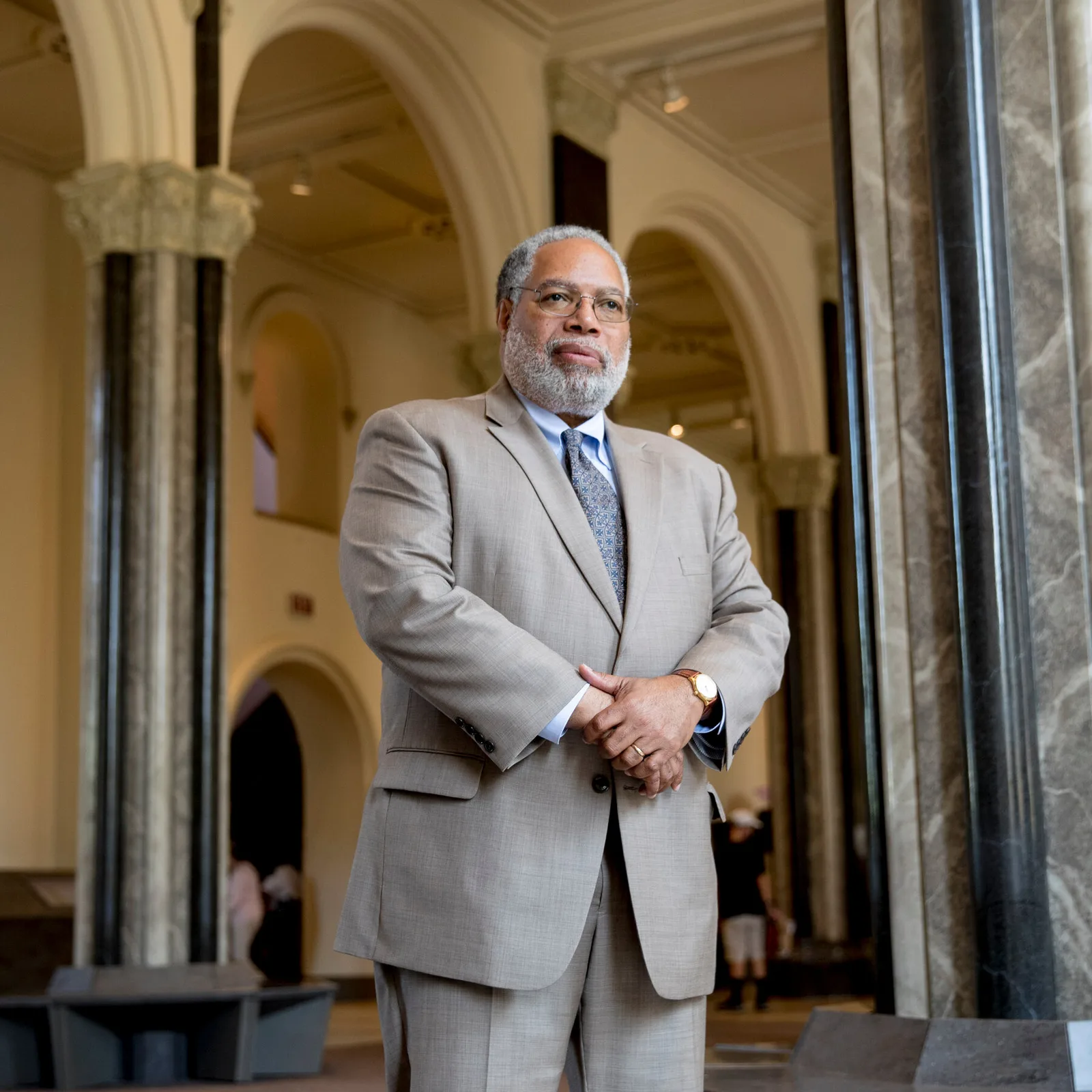 Smithsonian Secretary Lonnie Bunch Announces Resignation Amid White House Criticism