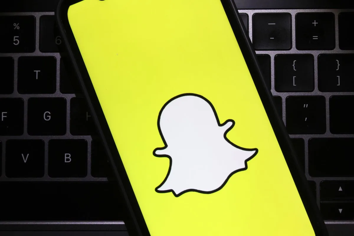 Snap Announces Layoffs of 1,000 Employees, Citing AI and Financial Pressures
