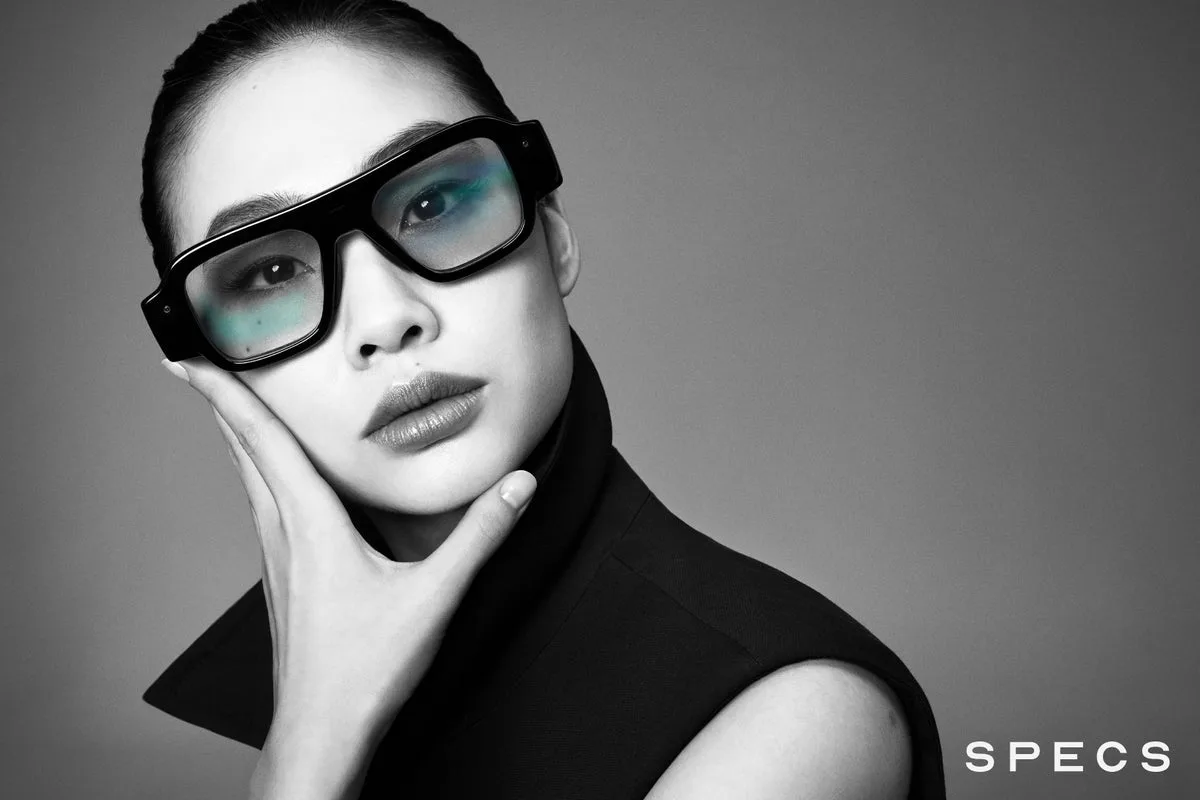 Snap Launches Augmented Reality Smart Glasses with 115-Inch Virtual Display