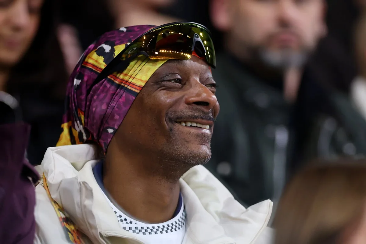 Snoop Dogg Becomes Involved With Swansea City Football Club