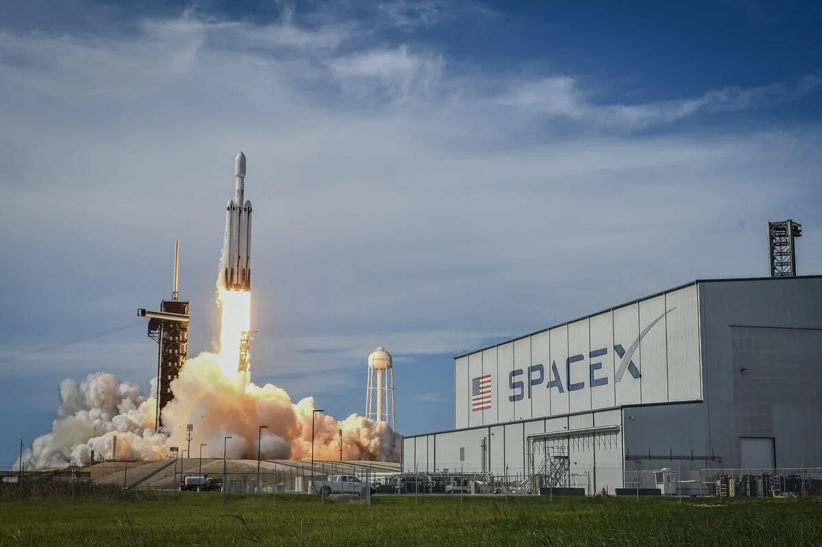 SpaceX Prepares for IPO, Plans June Event for Retail Investors