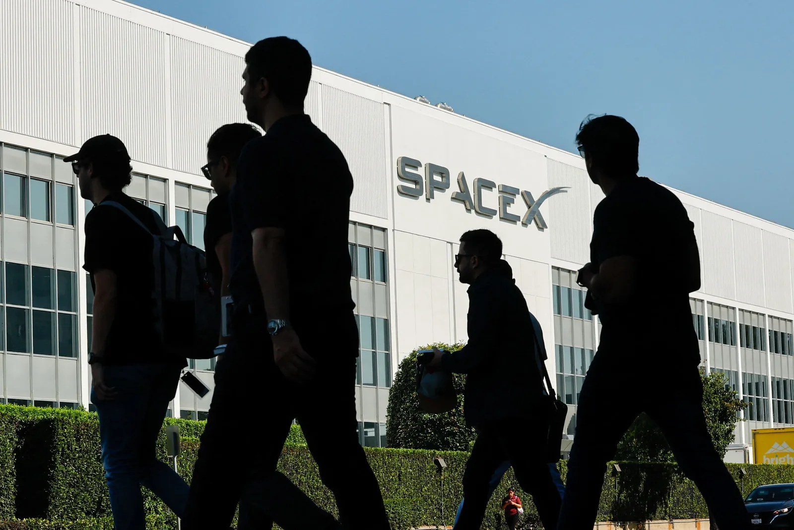 SpaceX Shares Drop After Starship Test Flight Aborted at Last Second