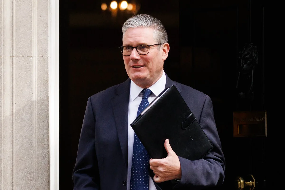 Starmer Chairs First Cabinet Meeting Amid Labour Leadership Tensions