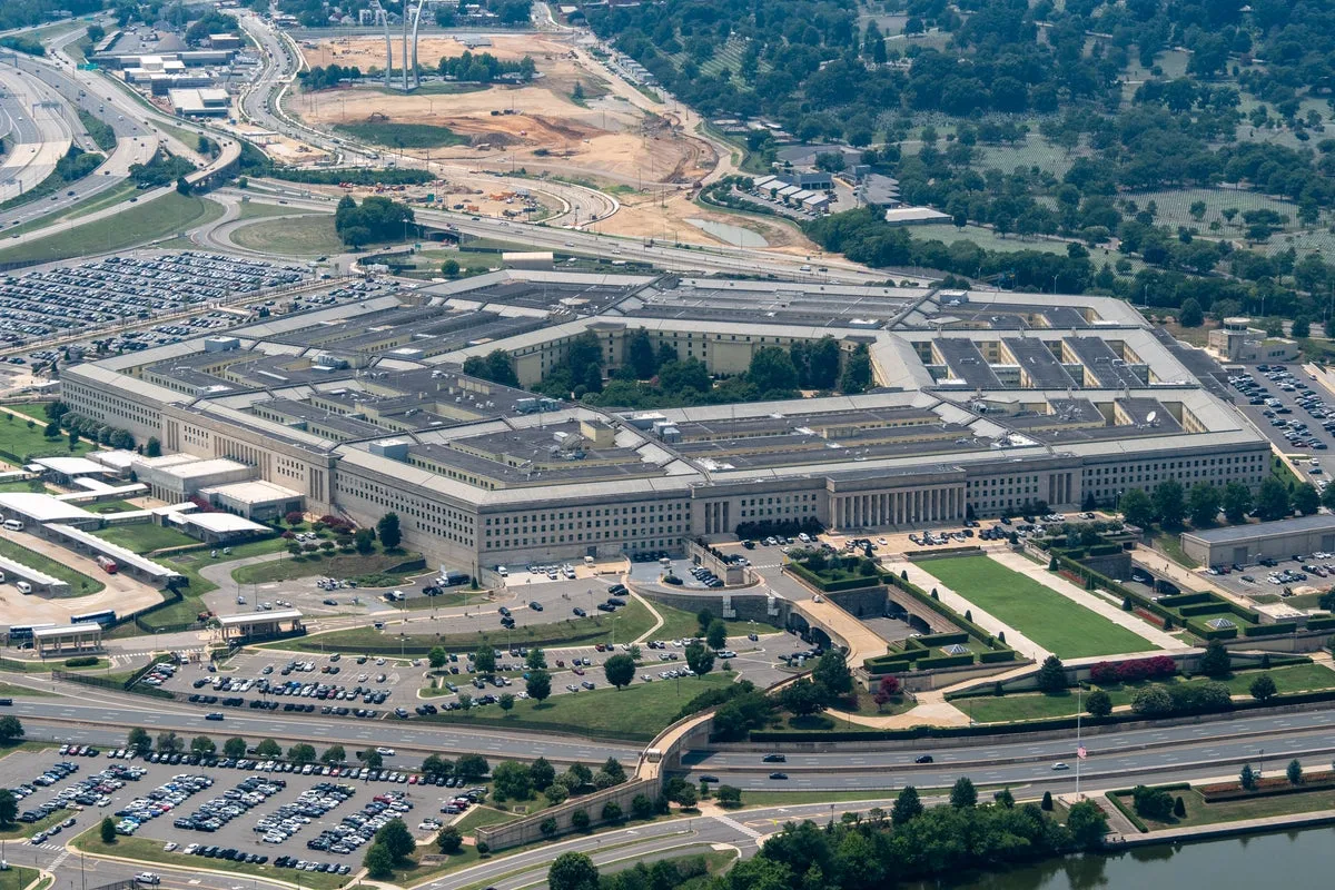 Stars and Stripes Publisher Announces Retirement Amid Disagreements with Pentagon
