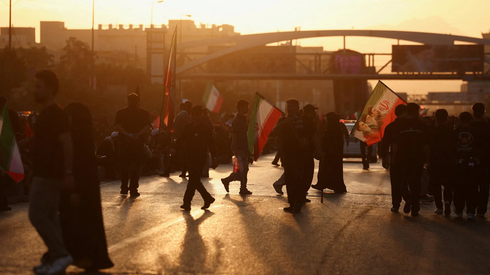 State Funeral for Iran’s Supreme Leader Khamenei Draws Large Crowds and Influencers