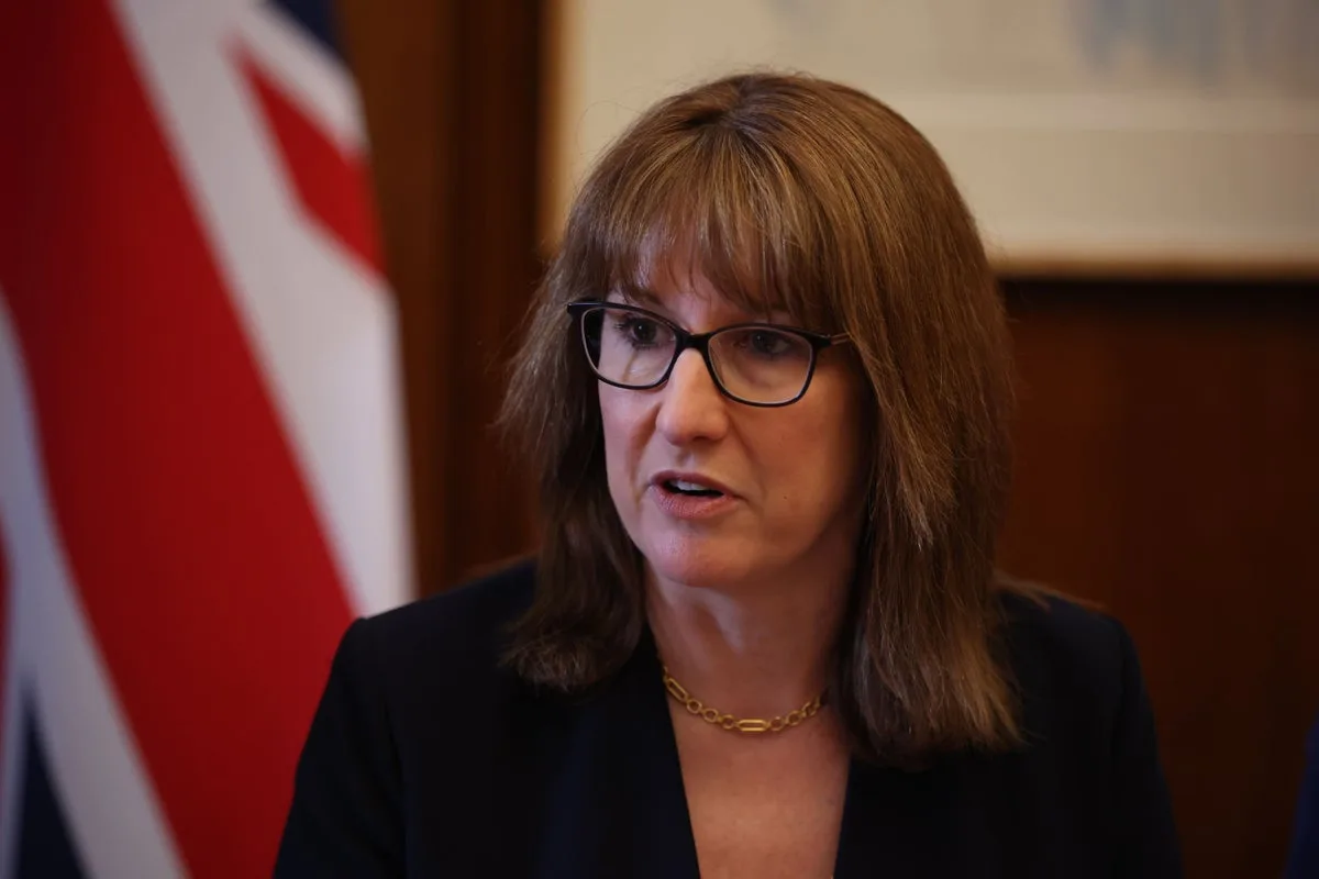 Strait of Hormuz Shipping Severely Disrupted Amid Iran Conflict, Limited Vessels Pass