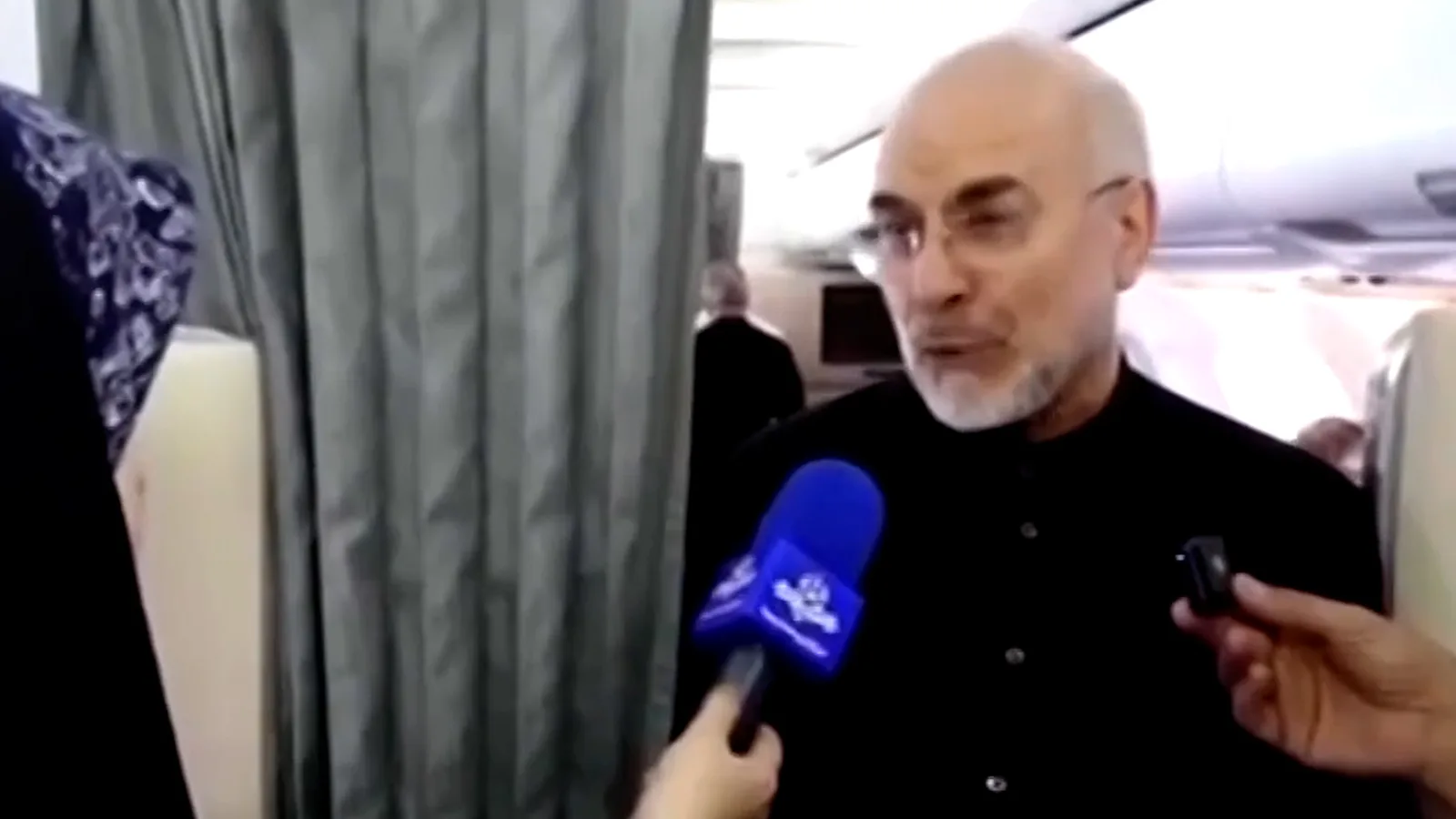 Strait of Hormuz Traffic Rises Amid Iran-Oman Talks and Ongoing Restrictions