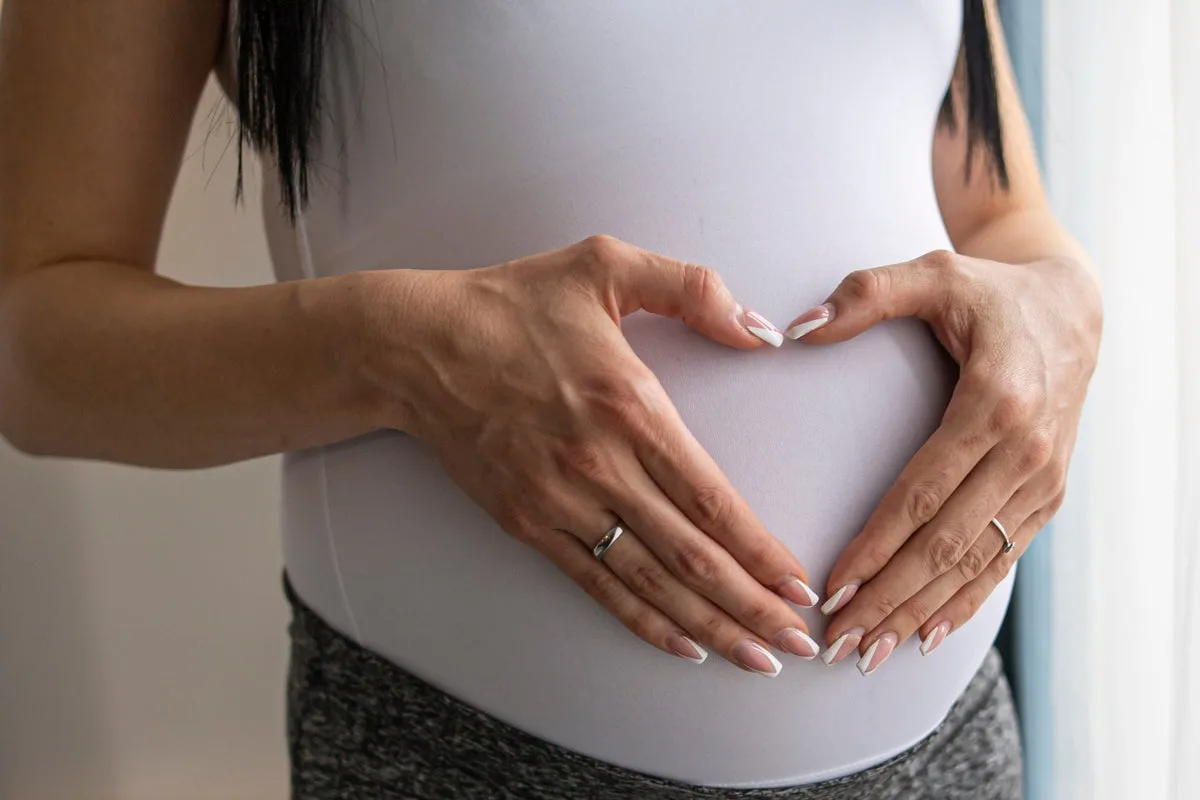 Study Suggests Early Miscarriage Testing Could Prevent Over 10,000 Losses Annually