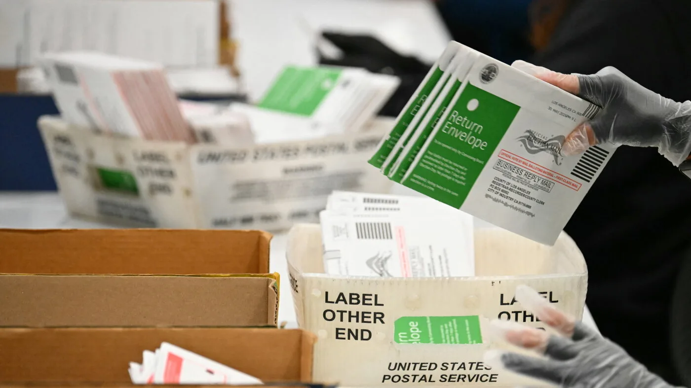 Supreme Court Blocks Postal Service Mail-In Voting Rules Sought by Trump Administration