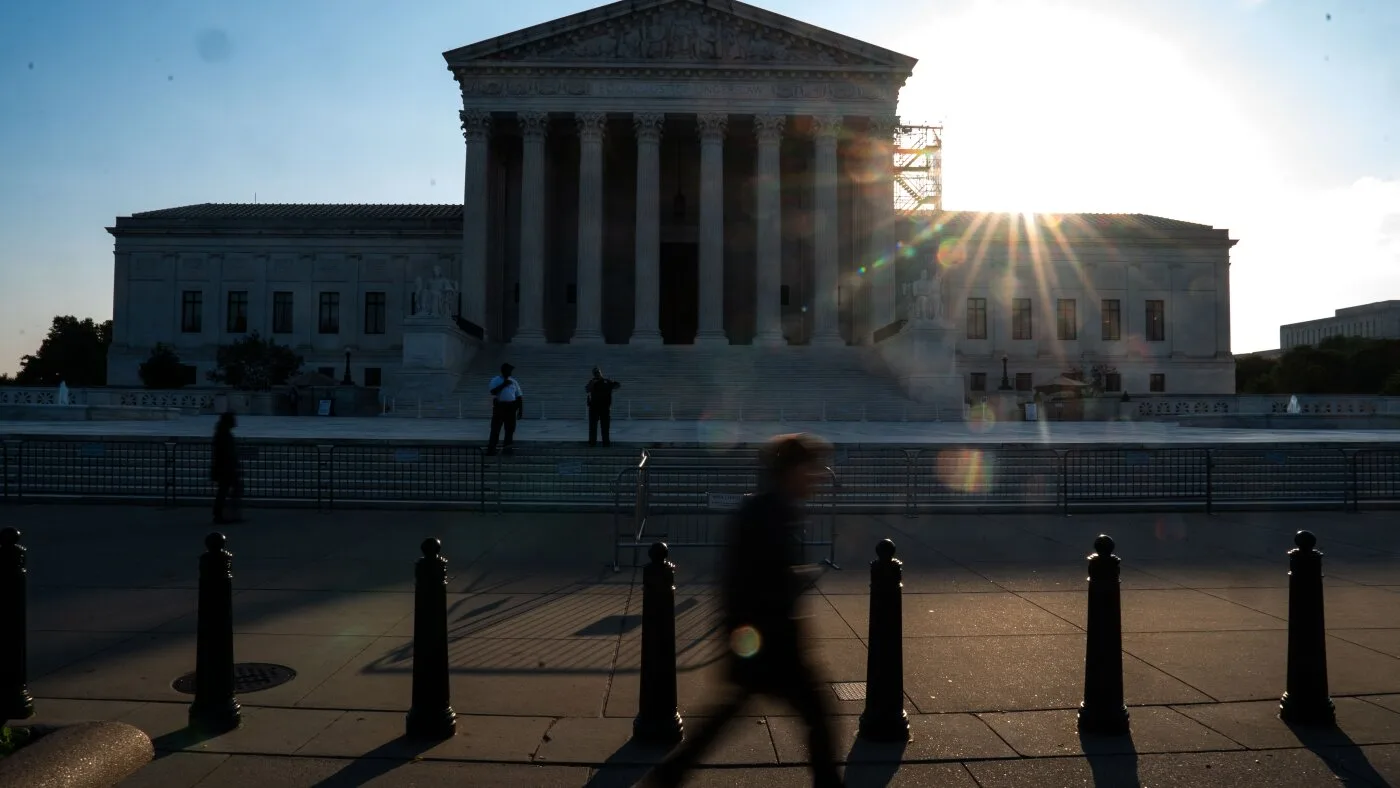 Supreme Court Issues Emergency Ruling on Alabama Congressional Redistricting