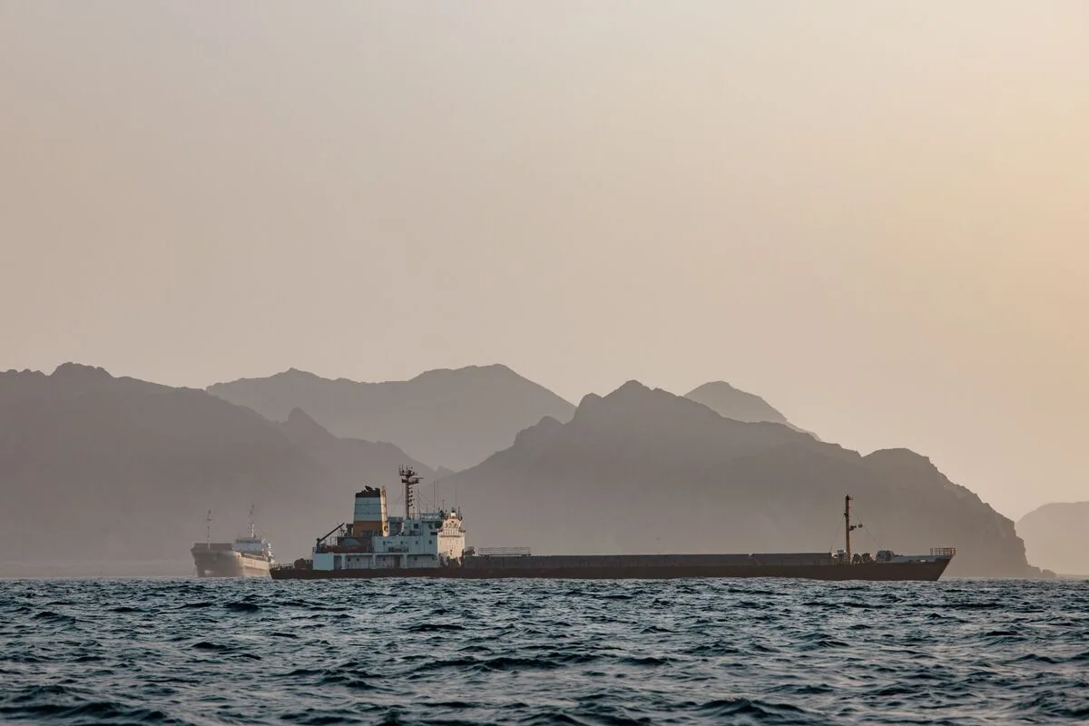 Tanker Traffic Through Strait of Hormuz Slows Amid Renewed US-Iran Tensions