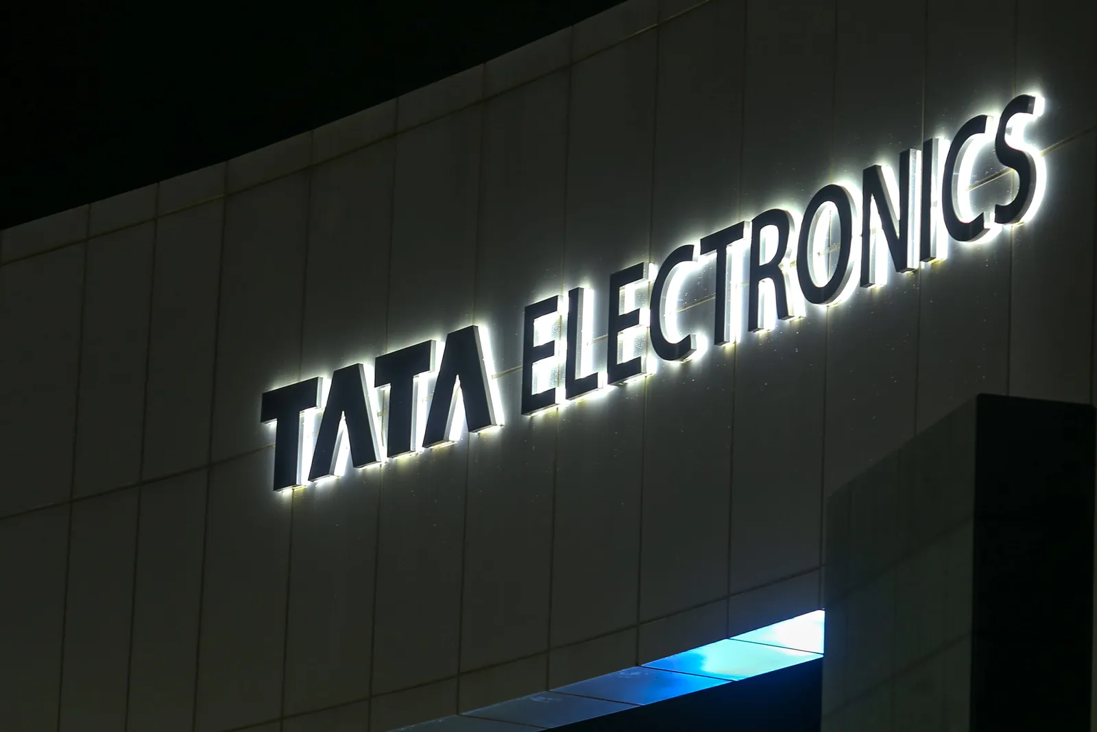 Tata Sons Faces Boardroom Struggle Amid Plans to Go Public