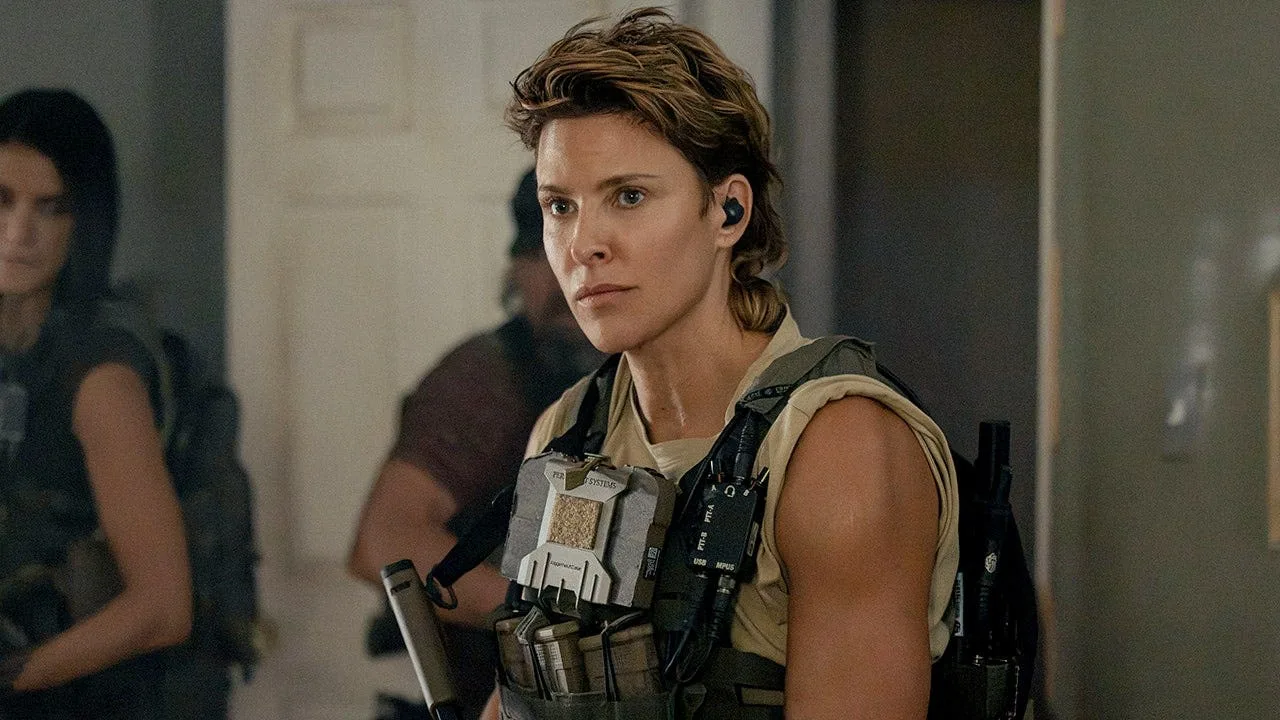 Taylor Sheridan Directed Last-Minute Weapon Change for 'Lioness' Scene