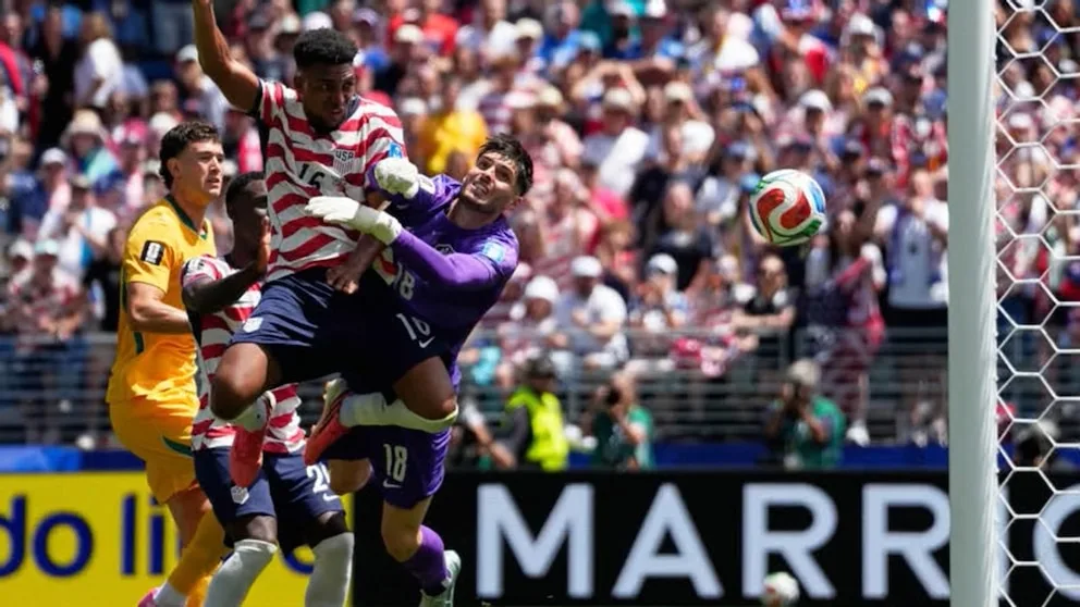 Team USA Advances After 2-0 Victory Over Australia in World Cup Match
