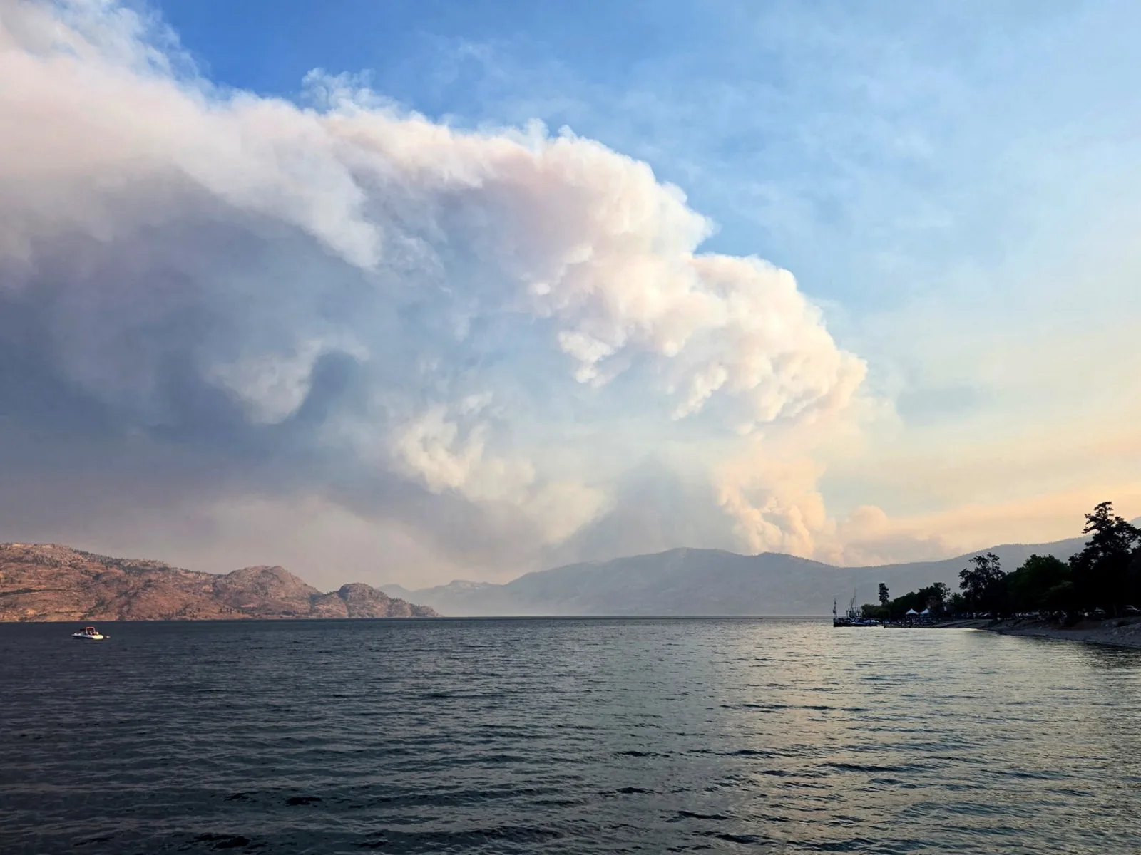 Thousands Evacuated as Bald Range Wildfire Expands in British Columbia