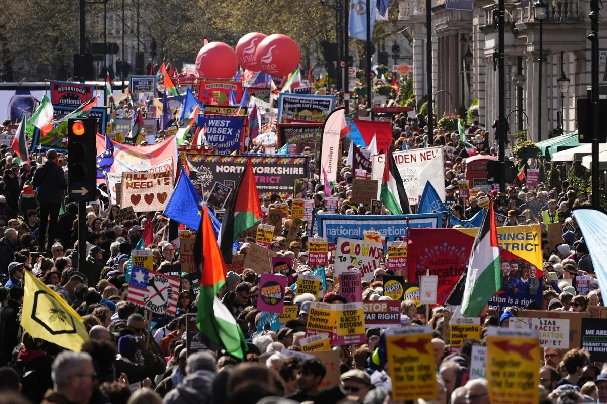 Thousands Join Anti-Far-Right March in Central London, Organisers Claim Record Turnout