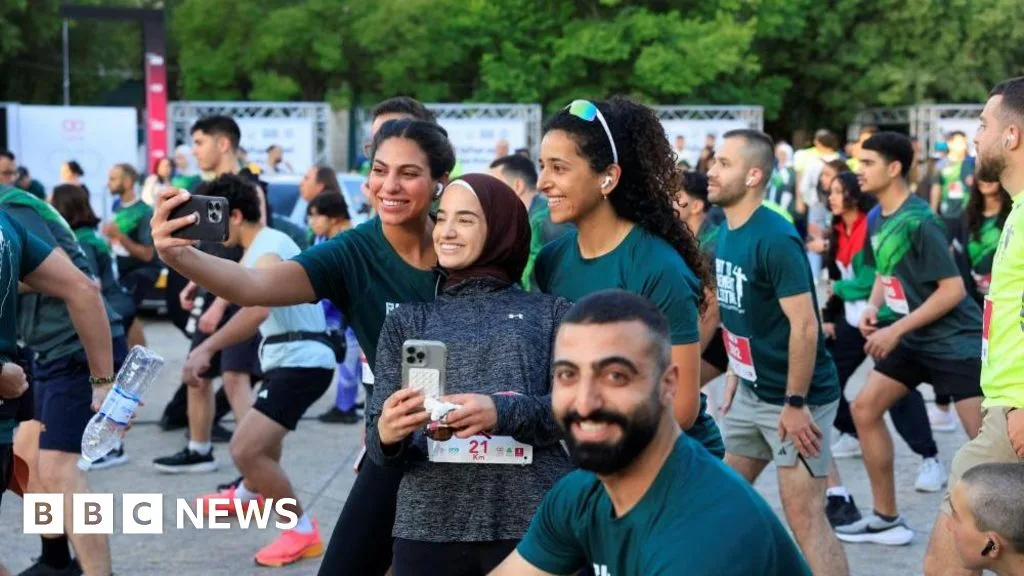 Thousands Participate in Palestine Marathon as Event Returns to Bethlehem