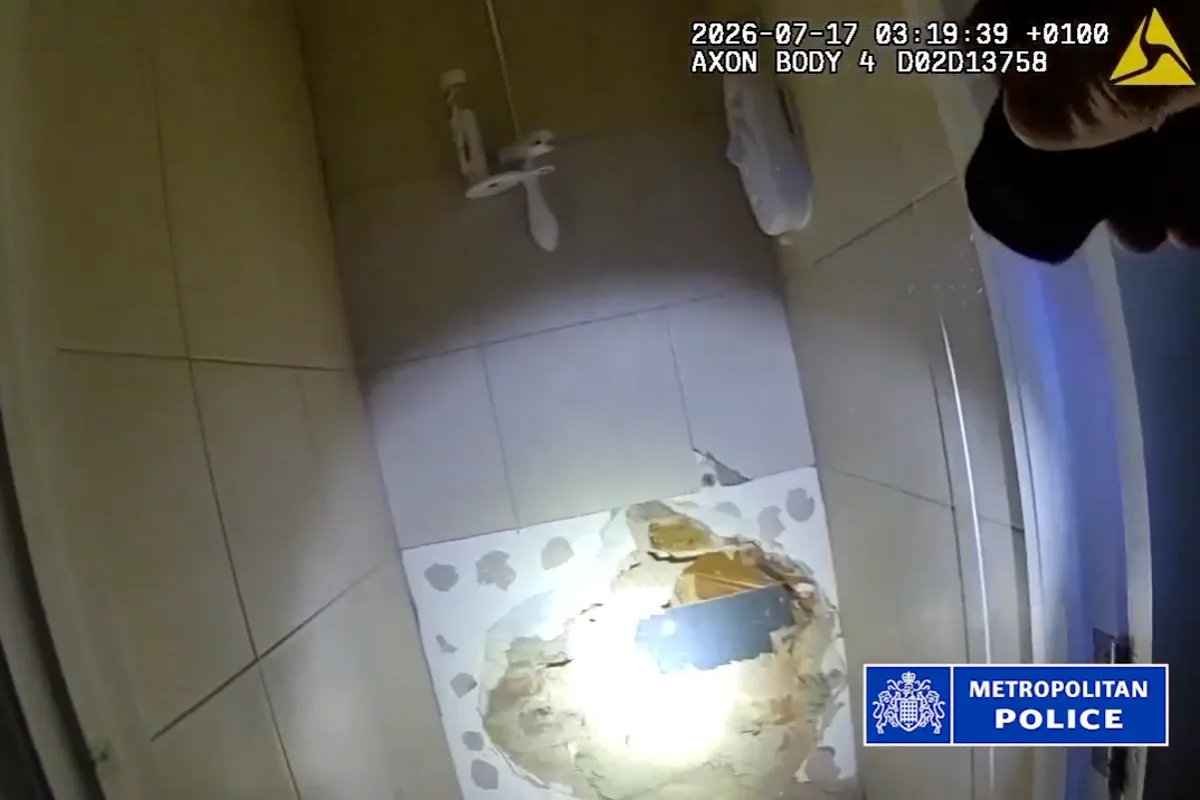 Three Men Admit Attempted Burglary After Tunneling Into London Jewellery Shop
