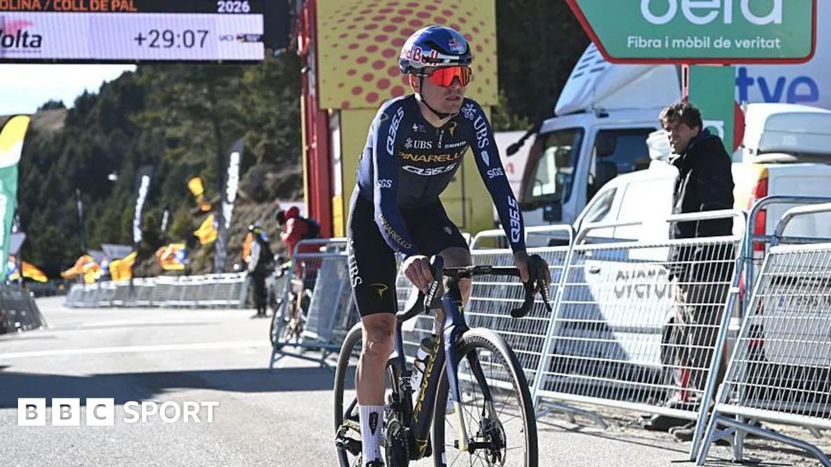 Tom Pidcock Withdraws from Volta a Catalunya After Crash Into Ravine