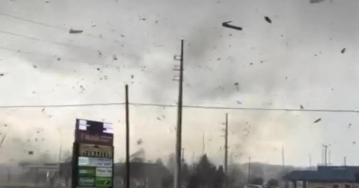 Tornado causes fatalities and damage in southern Michigan town