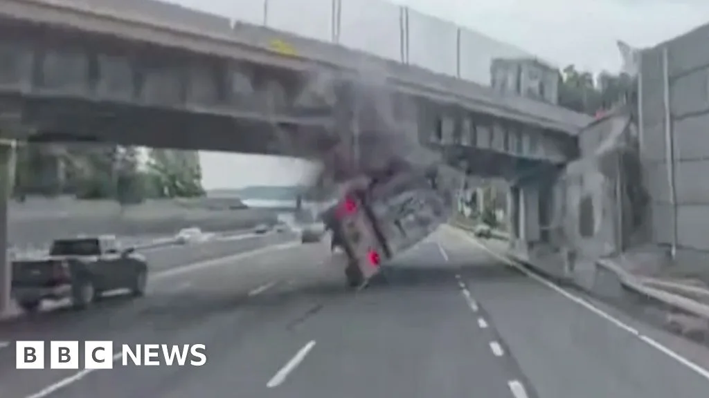 Tractor Trailer Strikes Overpass and Overturns in Rockland County, New York