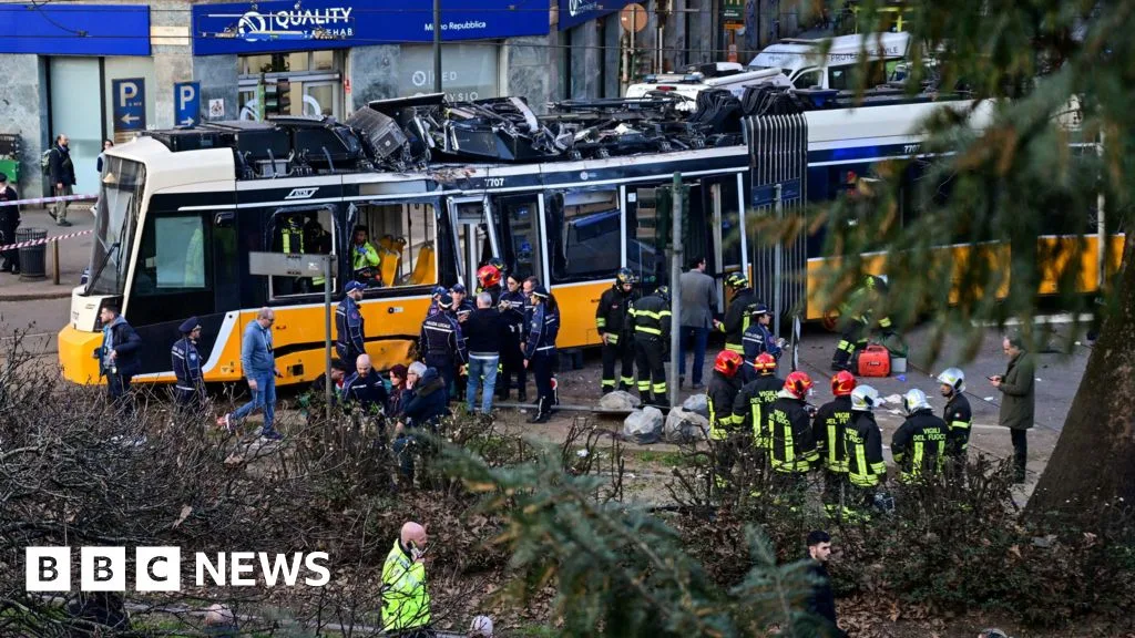 Tram Derails in Central Milan, Colliding with Building and Causing Fatalities