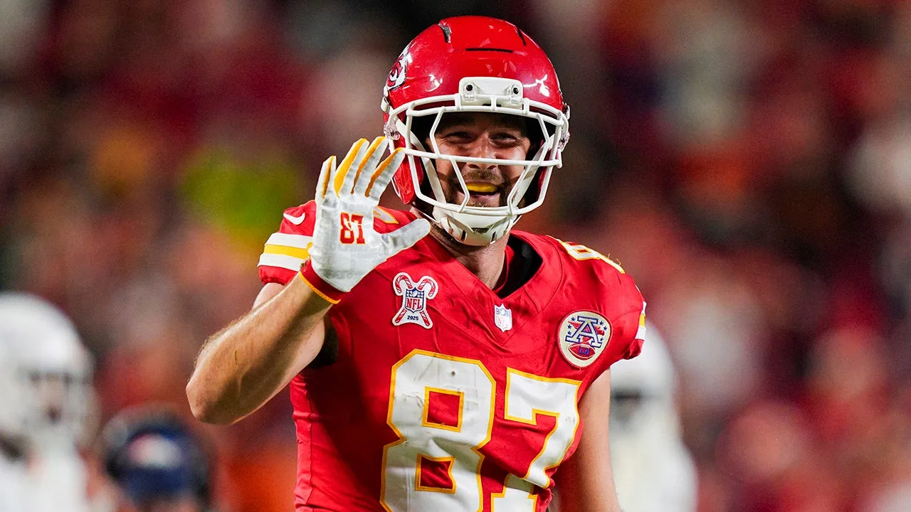 Travis Kelce Confirms Return to Chiefs for 2026 NFL Season
