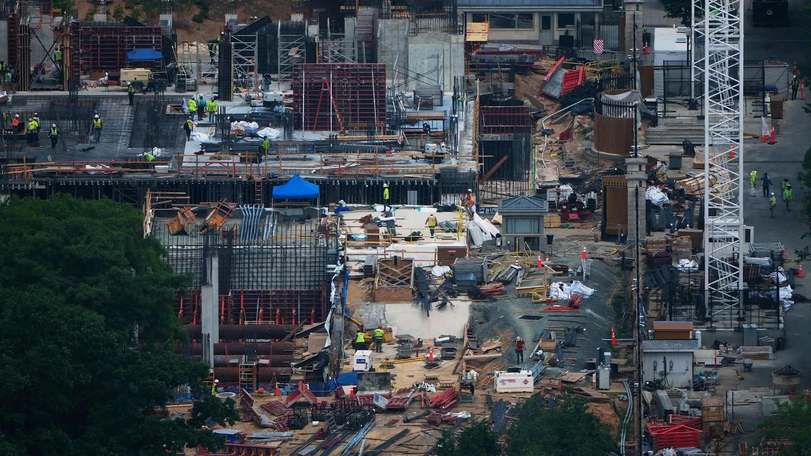Trump Administration Redirects Federal Funds to White House Ballroom Project