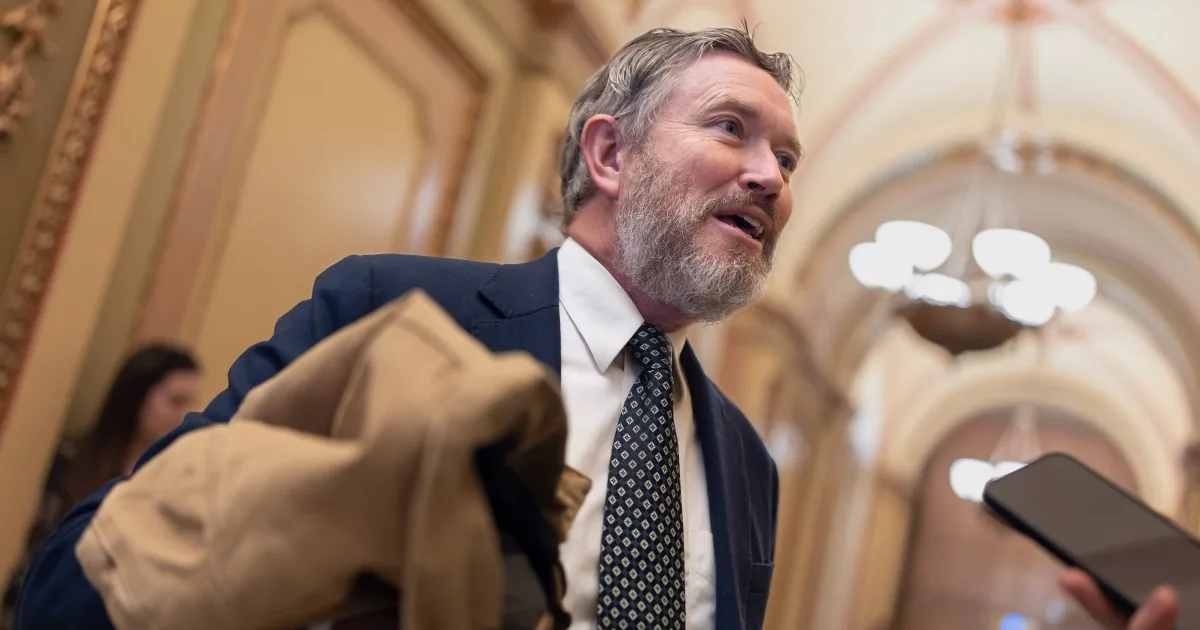 Trump and Kentucky Republicans Oppose Massie in GOP Primary