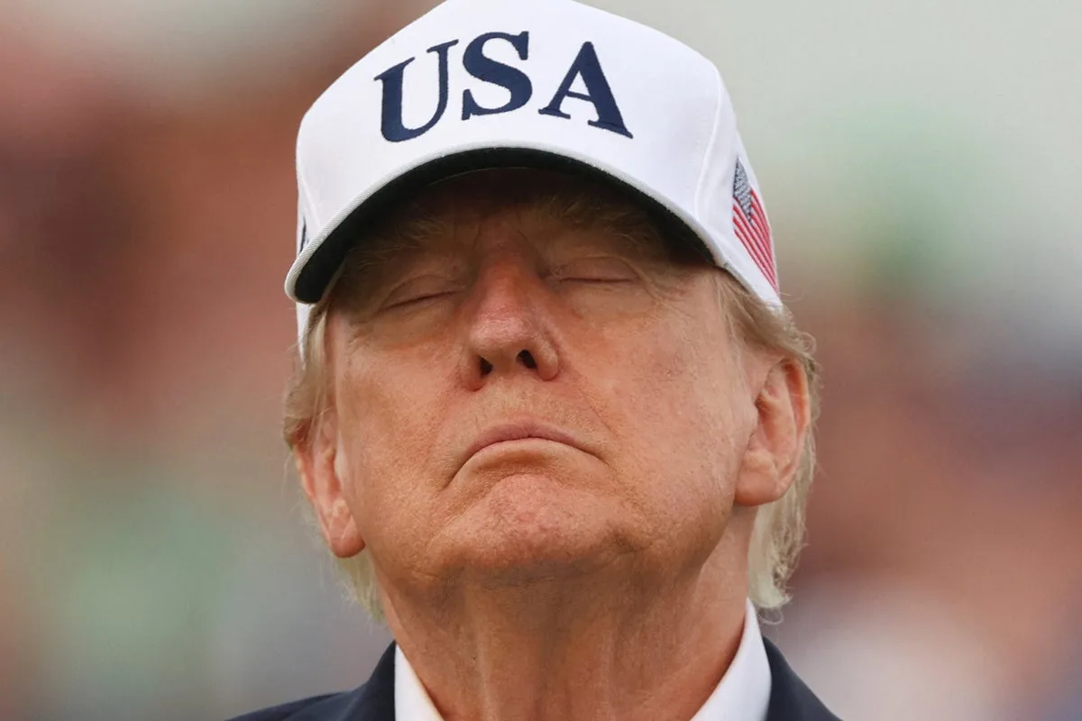 Trump Campaigns in North Carolina, Highlights Crime and Mail-In Ballot Dispute